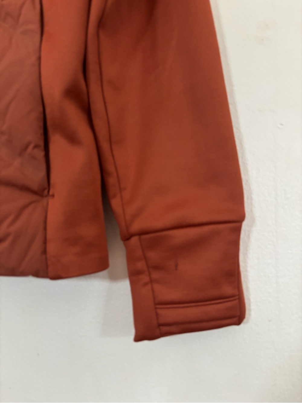 Athleta Inlet Rust Orange Puffer - Picture 3 of 11